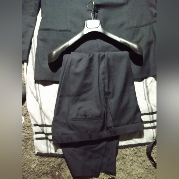 Cerruti suit w/ pants - Picture 1 of 3